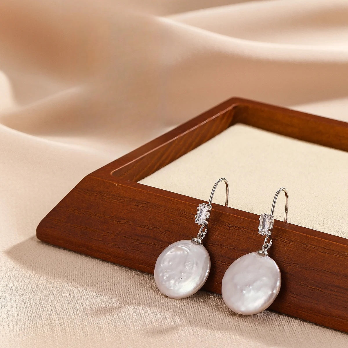 Pearl Drop Earrings – Gold-Tone Minimalist Wedding & Gift Jewelry