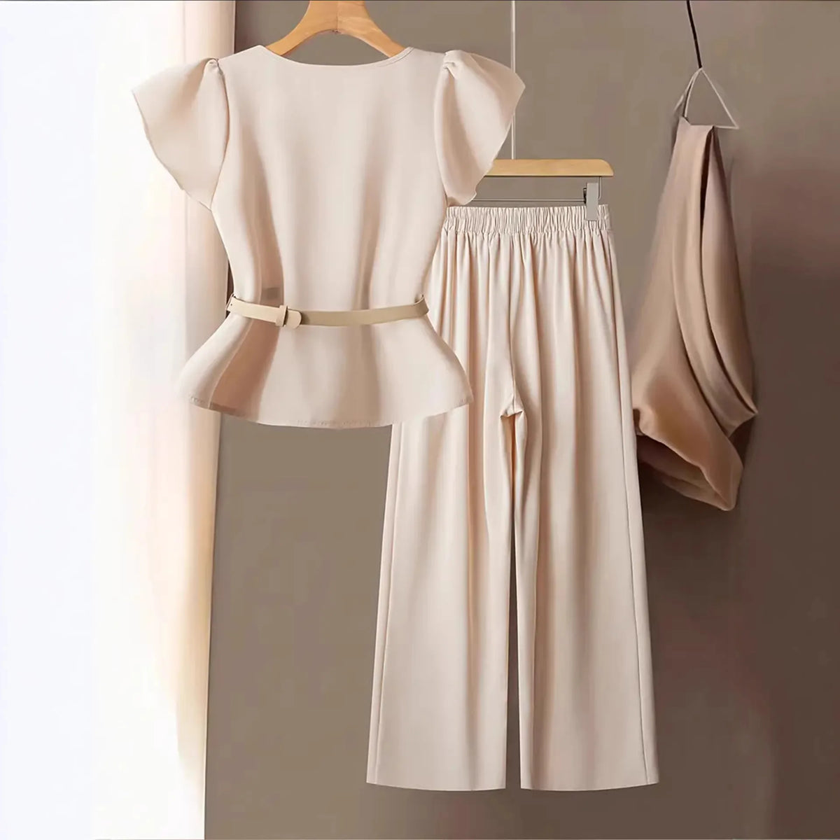 Slimming Korean Style French Elegant Lady Small Fragrance Wind Set Commute Lazy Fashionable Two Piece Set Casual Outfit