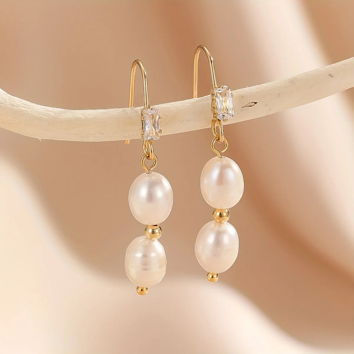 Pearl Drop Earrings – Gold-Tone Minimalist Wedding & Gift Jewelry