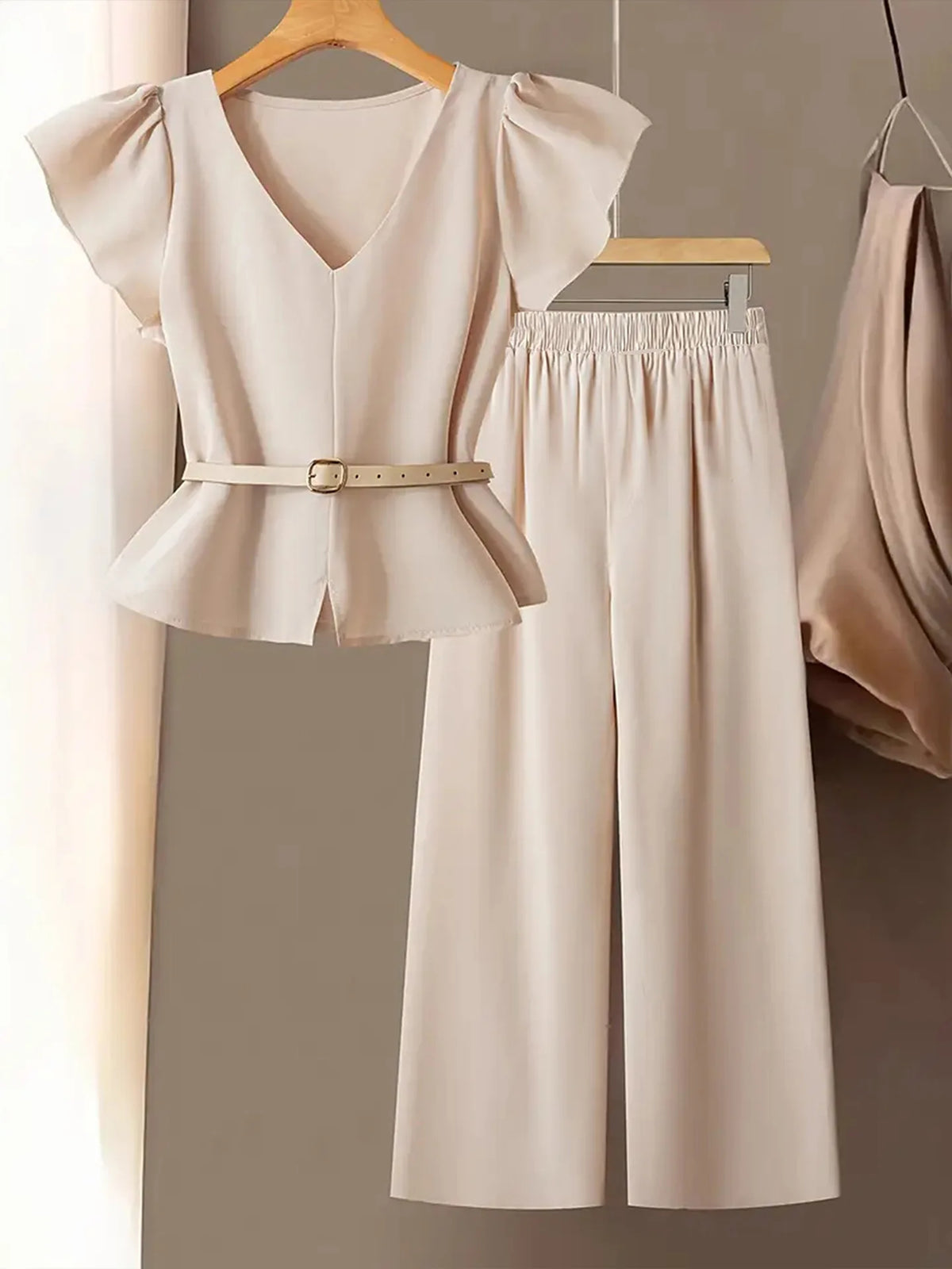 Slimming Korean Style French Elegant Lady Small Fragrance Wind Set Commute Lazy Fashionable Two Piece Set Casual Outfit